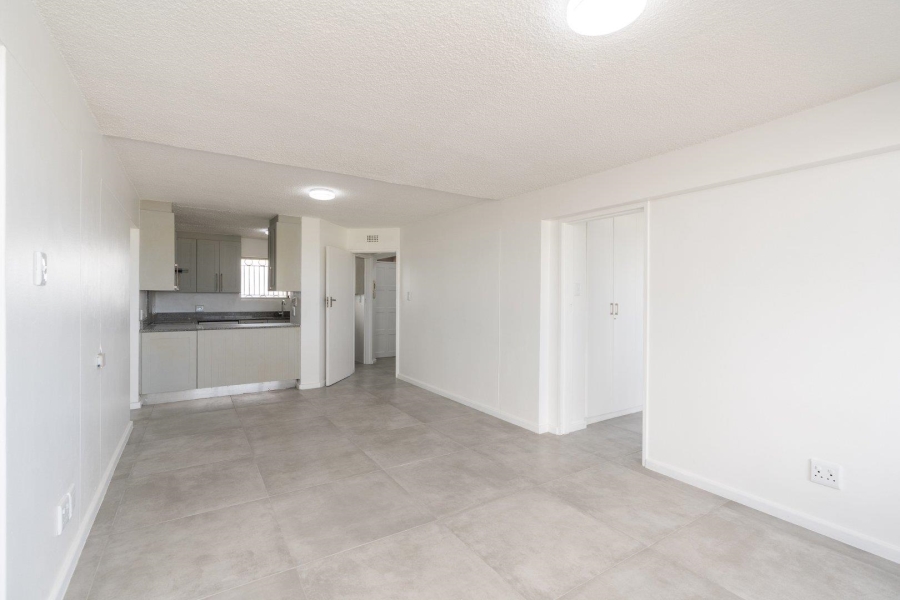 To Let 3 Bedroom Property for Rent in Muizenberg Western Cape